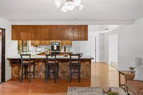 Kitchen - 19213 Tecumseh, Apple Valley, CA 92307 photo 1 of 4