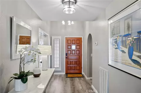 Entry Way - 27444 Lakeview, Helendale, CA 92342 photo 1 of 1