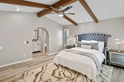 Bedroom - 27444 Lakeview, Helendale, CA 92342 photo 2 of 6