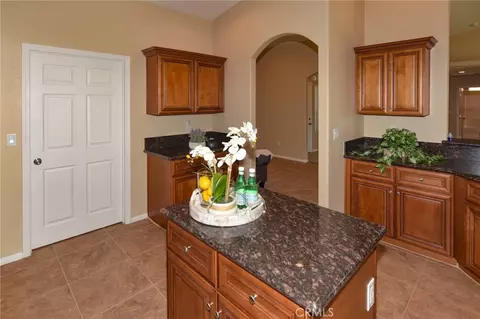 Kitchen - 8169 Lassen Ave, Hesperia, CA 92345 photo 4 of 4
