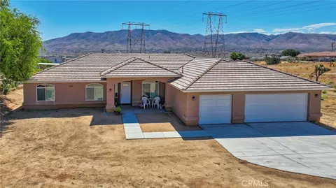 Exterior - 8169 Lassen Ave, Hesperia, CA 92345 photo 2 of 13