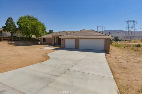 Exterior - 8169 Lassen Ave, Hesperia, CA 92345 photo 3 of 13