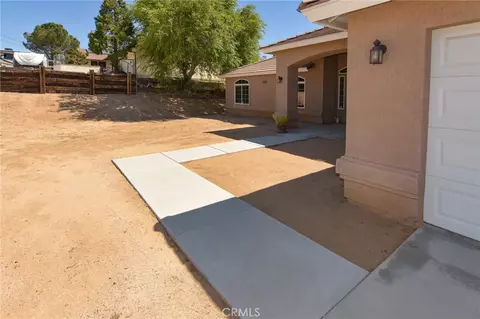 Exterior - 8169 Lassen Ave, Hesperia, CA 92345 photo 4 of 13