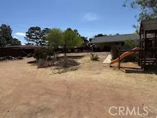 15485 Comanche, Apple Valley, CA 92307 photo 4