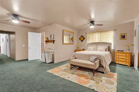 Bedroom - 9872 Aster, Oak Hills, CA 92344 photo 4 of 5