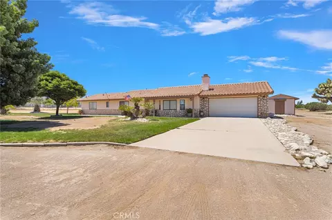 Exterior - 9872 Aster, Oak Hills, CA 92344 photo 3 of 9