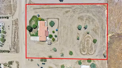 View/Area - 9872 Aster, Oak Hills, CA 92344 photo 1 of 12