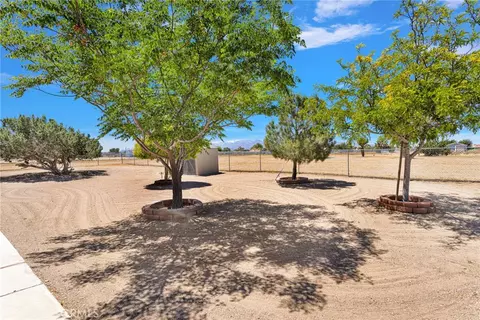 Exterior - 9872 Aster, Oak Hills, CA 92344 photo 5 of 9