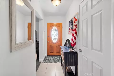 Entry Way - 9872 Aster, Oak Hills, CA 92344 photo 1 of 2