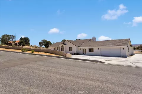 Exterior - 27679 River Rock, Helendale, CA 92342 photo 3 of 10