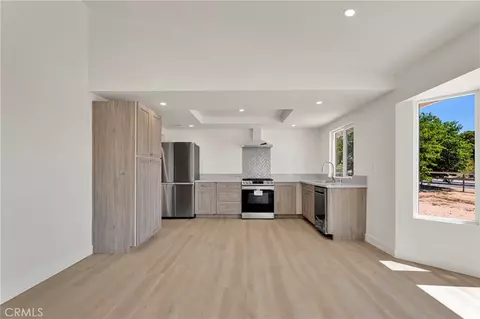 Kitchen - 27679 River Rock, Helendale, CA 92342 photo 1 of 5
