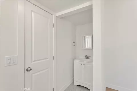 Bath - 27679 River Rock, Helendale, CA 92342 photo 1 of 5
