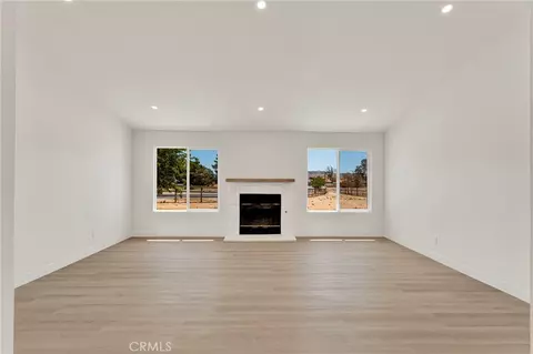 Living - 27679 River Rock, Helendale, CA 92342 photo 1 of 12