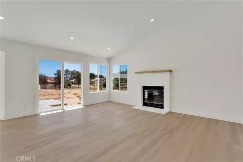 Living - 27679 River Rock, Helendale, CA 92342 photo 6 of 12