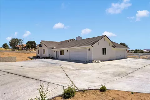 Exterior - 27679 River Rock, Helendale, CA 92342 photo 3 of 10