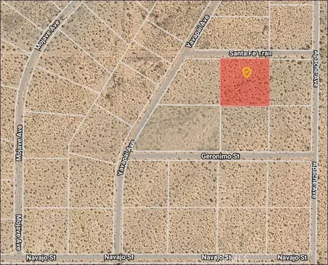 1111 Santa Fe Trl, Adelanto, CA 92301