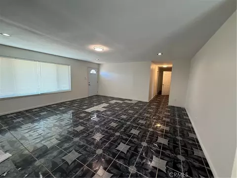Living - 35310 Western Dr, Barstow, CA 92311 photo 2 of 2