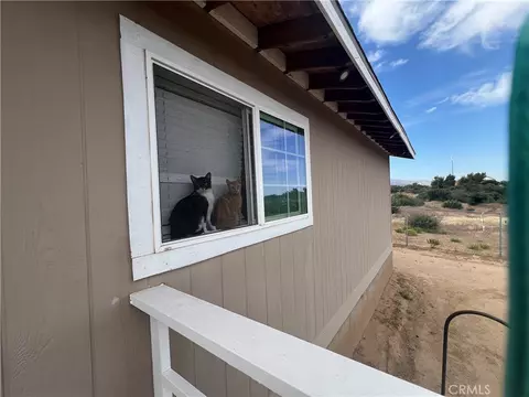 8471 Caughlin, Phelan, CA 92371 photo 12