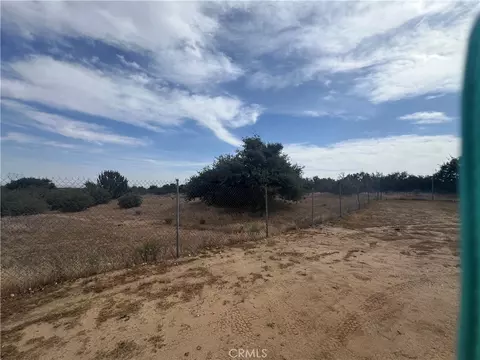 8471 Caughlin, Phelan, CA 92371 photo 6