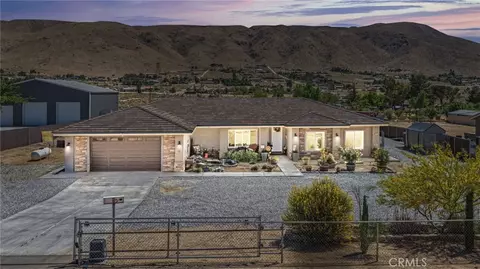 22567 Ocotillo Way, Apple Valley, CA 92308