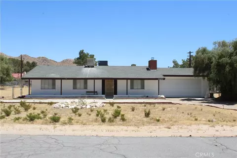 15975 Venango Rd, Apple Valley, CA 92307