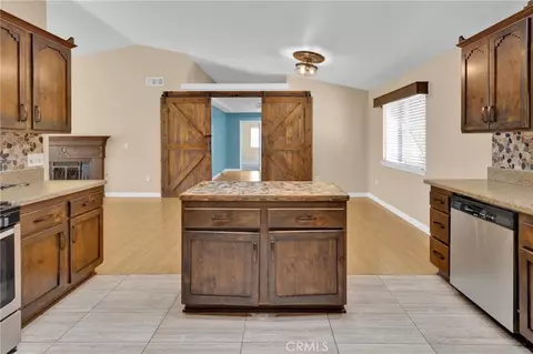 Entry Way - 10768 10th, Hesperia, CA 92345 photo 1 of 2
