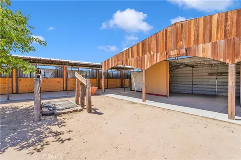 Exterior - 10768 10th, Hesperia, CA 92345 photo 11 of 13