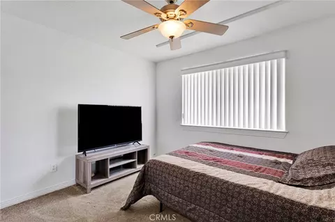 Bedroom - 15184 Walnut, Hesperia, CA 92345 photo 8 of 9