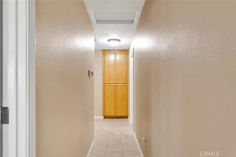 Entry Way - 15184 Walnut, Hesperia, CA 92345 photo 1 of 1