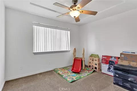 Bedroom - 15184 Walnut, Hesperia, CA 92345 photo 6 of 9