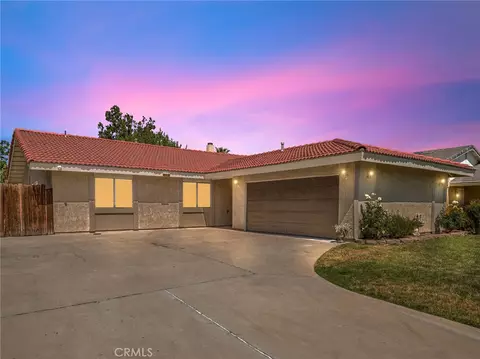 13050 Rain Shadow Rd, Victorville, CA 92395