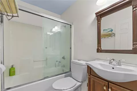 Bath - 19345 Warren, Riverside, CA 92508 photo 2 of 2