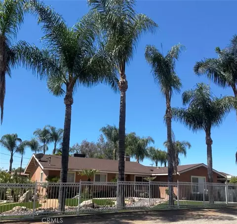 19345 Warren, Riverside, CA 92508