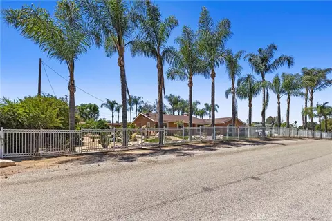 Exterior - 19345 Warren, Riverside, CA 92508 photo 21 of 22