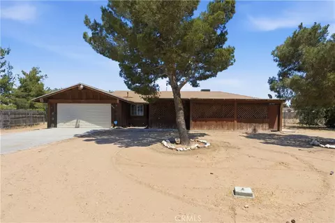 Exterior - 12365 Waynoka Rd, Apple Valley, CA 92308 photo 2 of 3