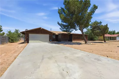 12365 Waynoka Rd, Apple Valley, CA 92308
