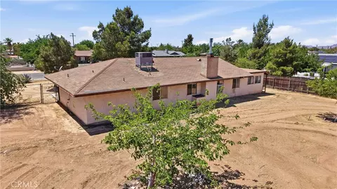 View/Area - 12365 Waynoka Rd, Apple Valley, CA 92308 photo 2 of 11
