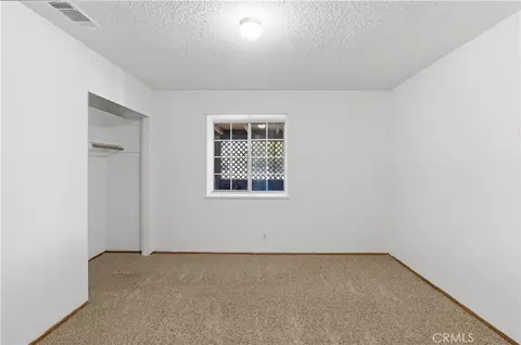 Bedroom - 12365 Waynoka Rd, Apple Valley, CA 92308 photo 1 of 5