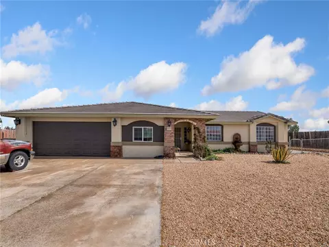 6791 Redwood Ave, Hesperia, CA 92345