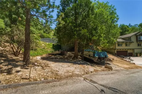 Exterior - 775 Madera, Lake Arrowhead, CA 92352 photo 16 of 16