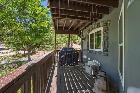 Exterior - 775 Madera, Lake Arrowhead, CA 92352 photo 4 of 16