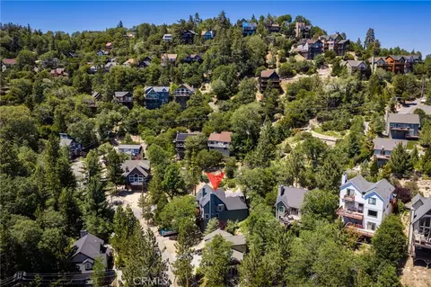 View/Area - 775 Madera, Lake Arrowhead, CA 92352 photo 2 of 4