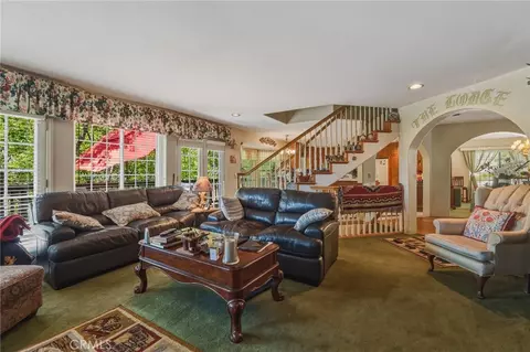 Living - 775 Madera, Lake Arrowhead, CA 92352 photo 4 of 8