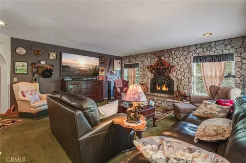 Living - 775 Madera, Lake Arrowhead, CA 92352 photo 1 of 8