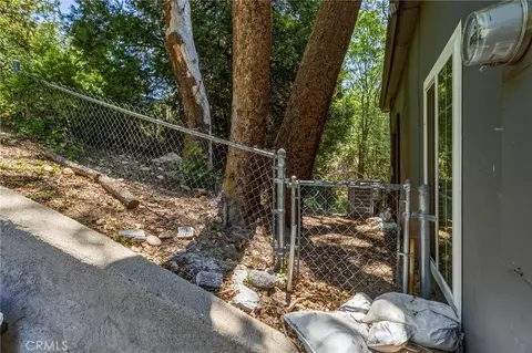 Exterior - 775 Madera, Lake Arrowhead, CA 92352 photo 13 of 16