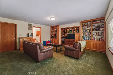 Living - 775 Madera, Lake Arrowhead, CA 92352 photo 7 of 8