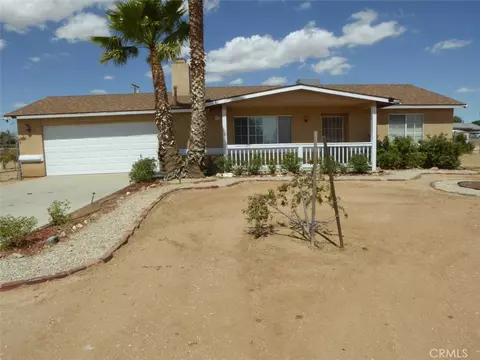 10819 Nambe Rd, Apple Valley, CA 92308