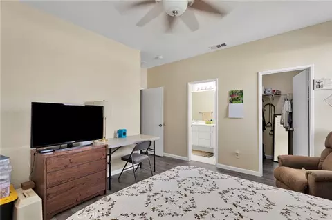 Bedroom - 15824 Desert Pass, Adelanto, CA 92301 photo 5 of 9