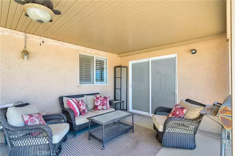Exterior - 7454 Lyons Ave, Hesperia, CA 92345 photo 6 of 7