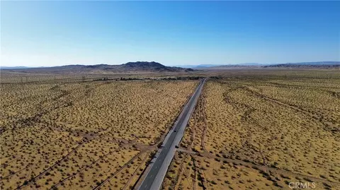 1 Sycamore, Barstow, CA 92311 photo 3